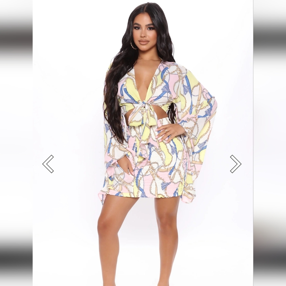 Fashion Nova get together smocked mini skirt tie front top set size S.